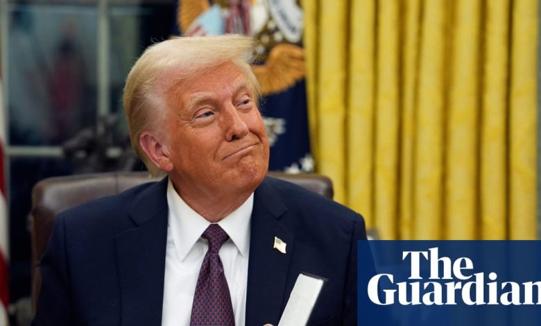 Trump news at a glance: president’s effort to sue his own DoJ is ‘absurd’ and ‘frivolous’, expert says | Trump administration Trump news at a glance: president’s effort to sue his own DoJ is ‘absurd’ and ‘frivolous’, expert says | Trump administration