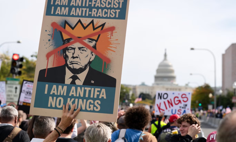 ‘No Kings’ protests pass in festival atmosphere as an estimated 7 million across US rally against Trump’s ‘authoritarianism’ ‘No Kings’ protests pass in festival atmosphere as an estimated 7 million across US rally against Trump’s ‘authoritarianism’