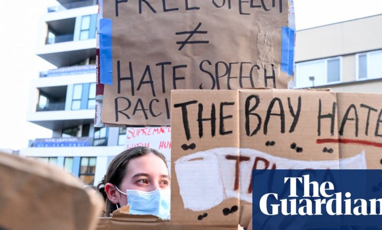 Protests Erupt as Right-Wing Activist Group Led by Charlie Kirk Concludes Campus Tour in the U.S. Protests Erupt as Right-Wing Activist Group Led by Charlie Kirk Concludes Campus Tour in the U.S.