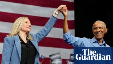 Obama Slams Trump and Republican Policies During Stump Speech for Abigail Spanberger