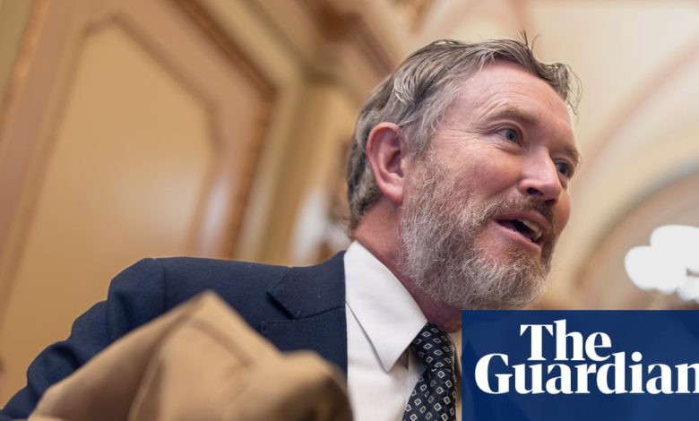 Trump News Roundup: Republican Reverses ‘Lowlife’ Insult to Fundraise for Campaign | Trump Administration