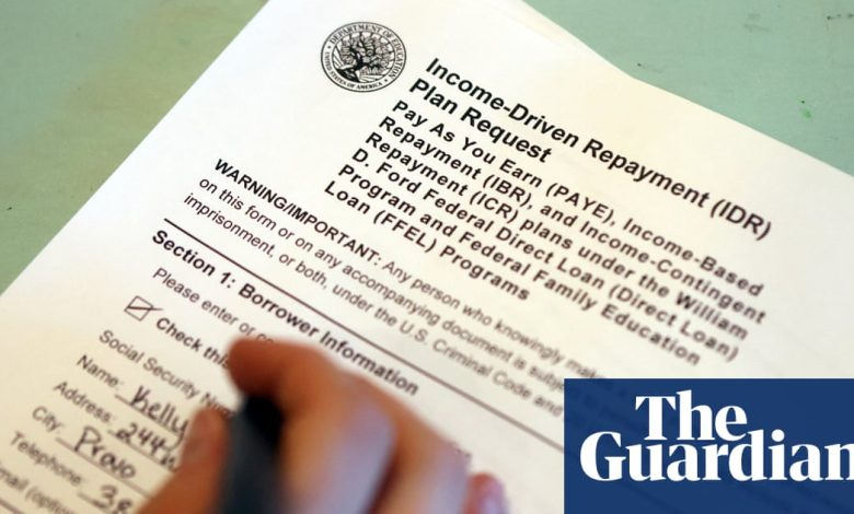 ‘Not a Gift-Giving Year’: Student Loan Debt Disrupts Holiday Spending for U.S. Borrowers | Trump Administration