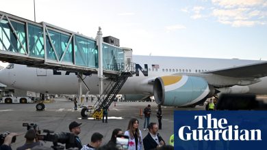 US signs nearly 0m deal to purchase six Boeing 737s for use in deportations | US immigration US signs nearly 0m deal to purchase six Boeing 737s for use in deportations | US immigration