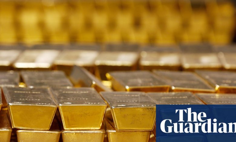 Markets fall and gold and silver hit new highs after Trump’s latest tariff threat | Stock markets
